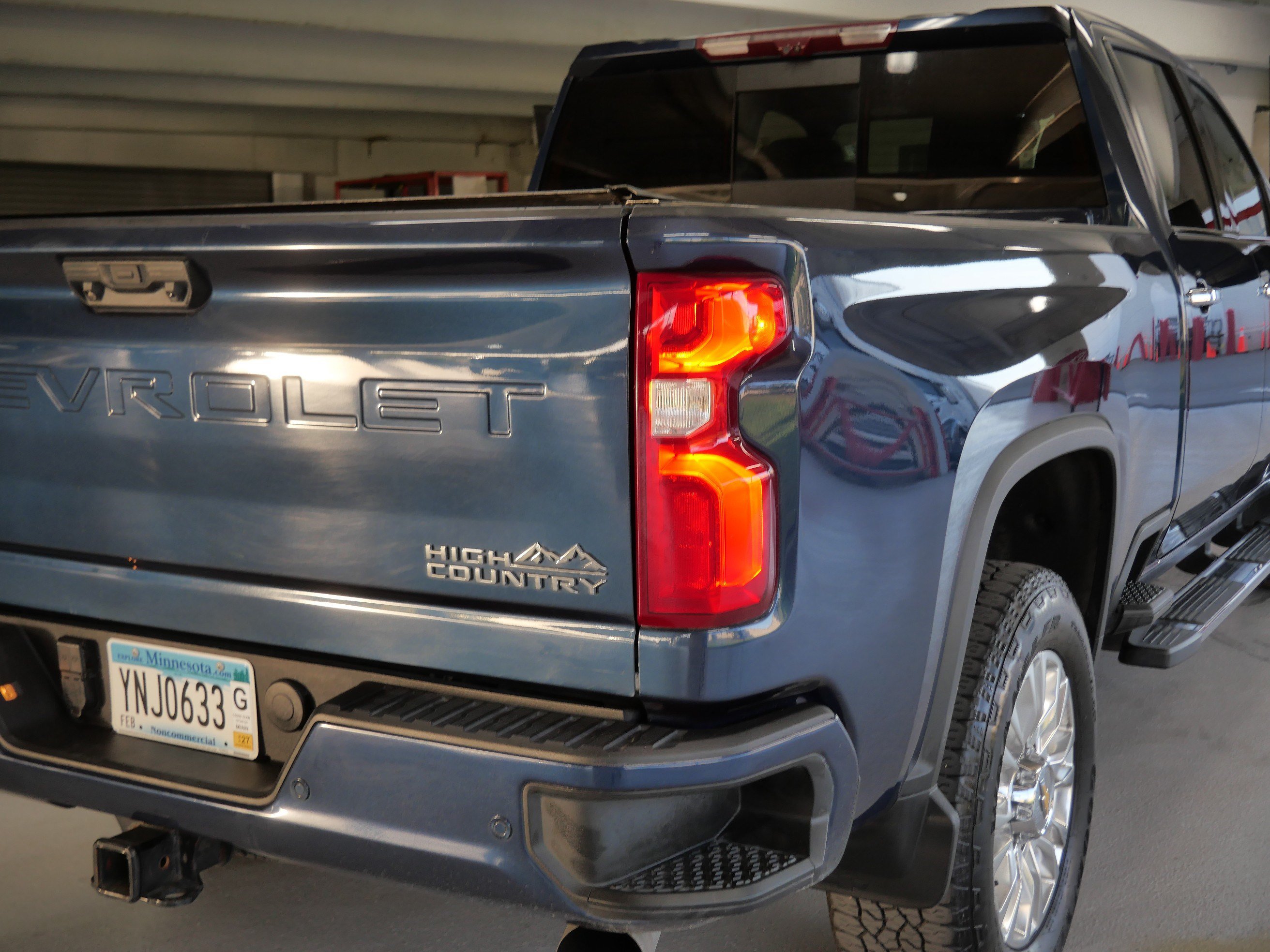 Used 2022 Chevrolet Silverado 3500 High Country w/ Z71 Off-Road Package AWD/4WD image 17