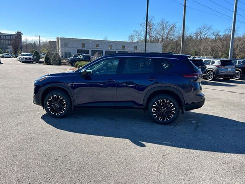 New 2026 Nissan Rogue SV AWD/4WD image 4