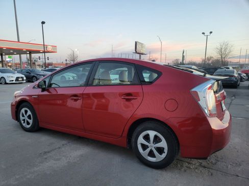 Used 2015 Toyota Prius Two image 5