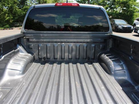 Used 2022 Nissan Frontier SV w/ Technology Package AWD/4WD image 20