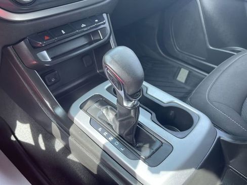 Certified 2022 Chevrolet Colorado LT w/ LT Convenience Package image 16