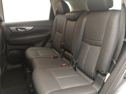 Used 2014 Nissan Rogue SL w/ SL Premium Package image 18