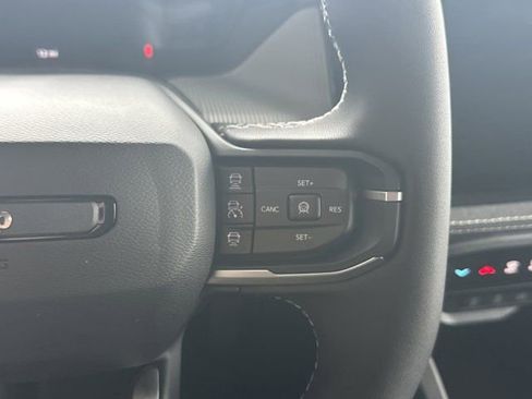 New 2026 Jeep Cherokee Laredo image 15