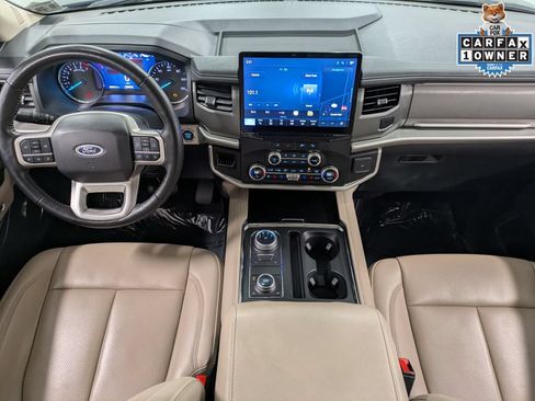 Used 2024 Ford Expedition XLT AWD/4WD image 23