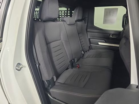 Used 2024 Toyota Tacoma TRD Off-Road w/ TRD Off Road Upgrade Package image 25