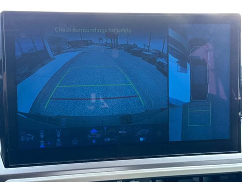 Used 2025 Toyota Tacoma TRD Off-Road w/ TRD Off Road Premium Package AWD/4WD image 23