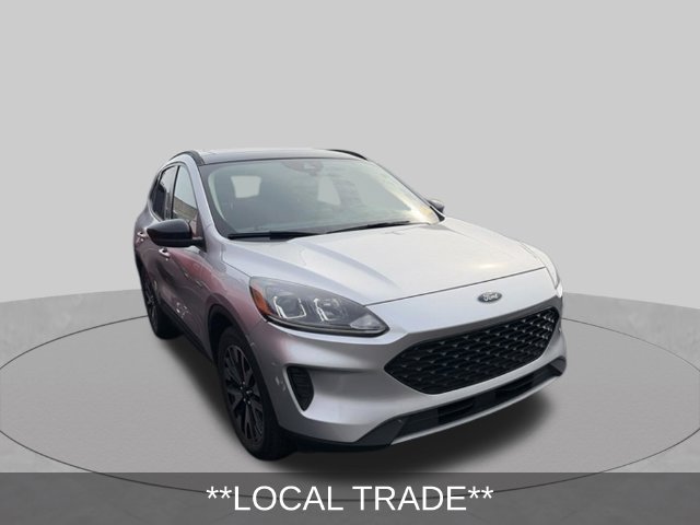 Used 2020 Ford Escape SE Sport AWD/4WD image 3