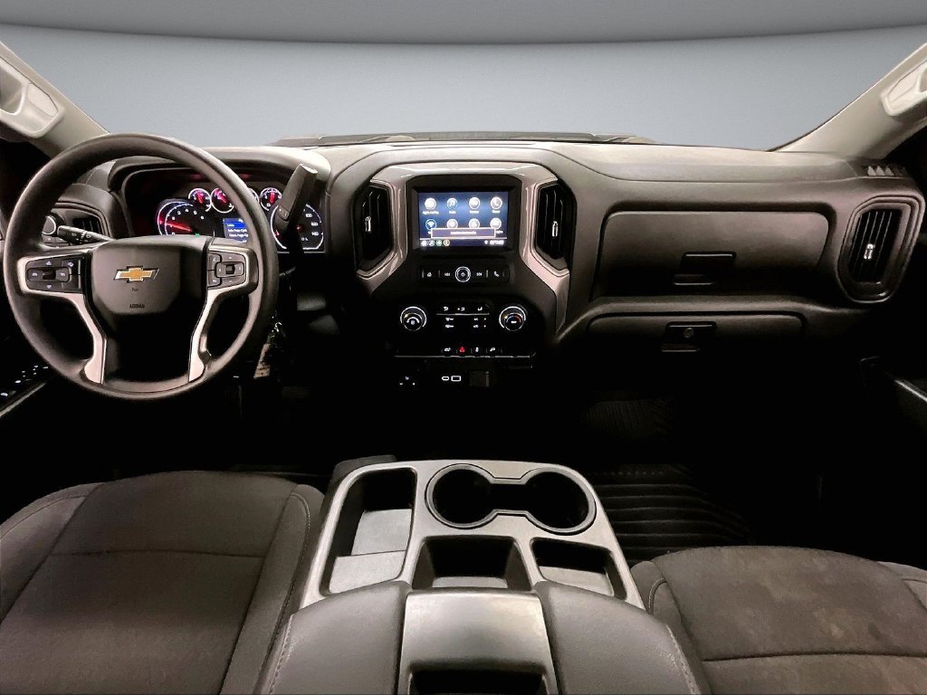 Used 2023 Chevrolet Silverado 2500 Custom w/ Custom Value Package AWD/4WD image 8
