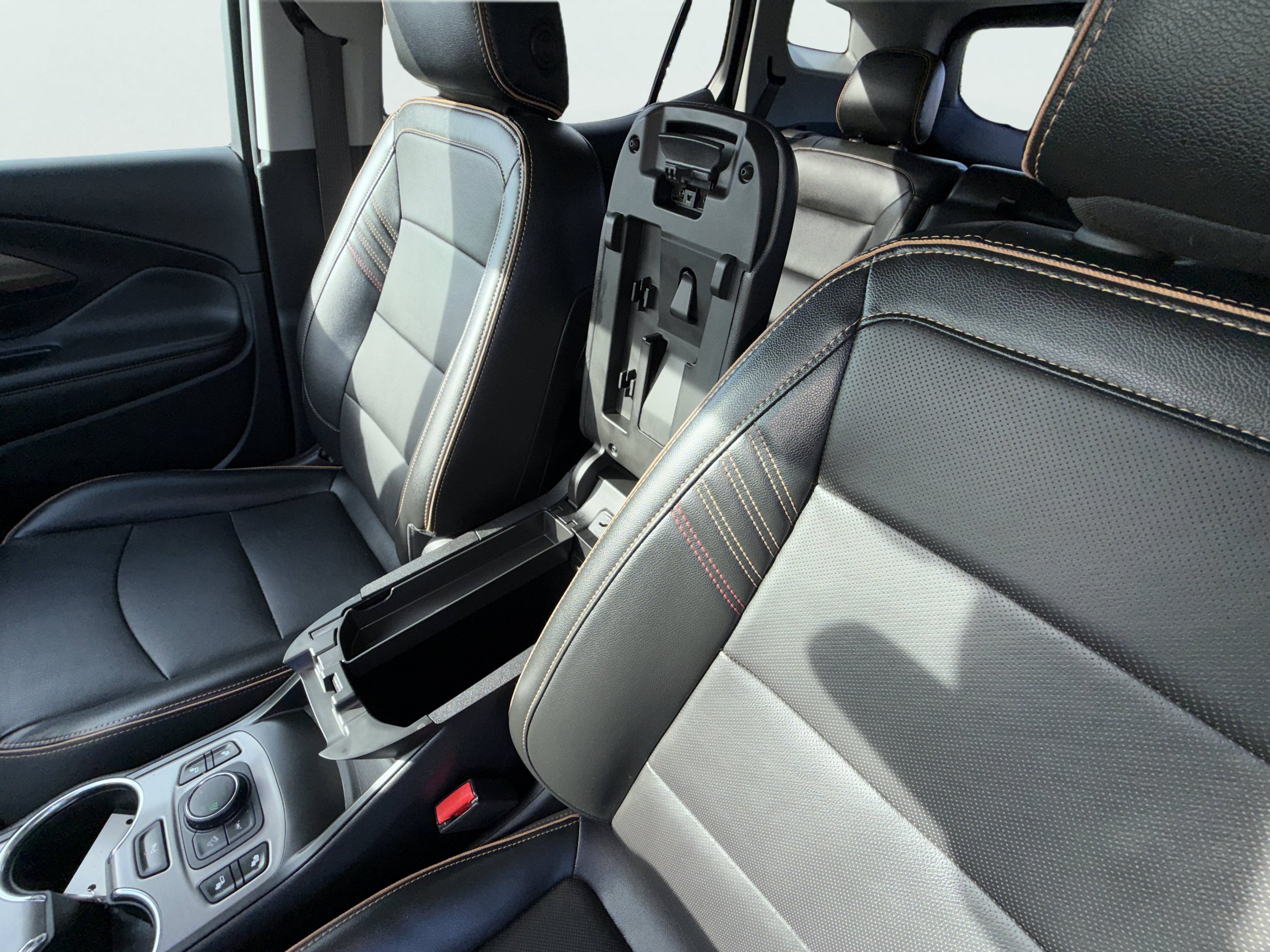 Used 2023 GMC Terrain AT4 w/ Infotainment Package II AWD/4WD image 30