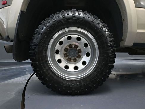 Used 2015 RAM 3500 Laramie Longhorn image 14