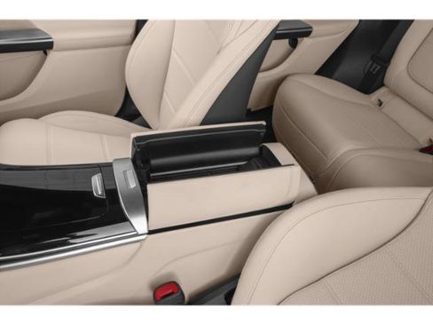 Certified 2026 Mercedes-Benz GLC 300 image 13