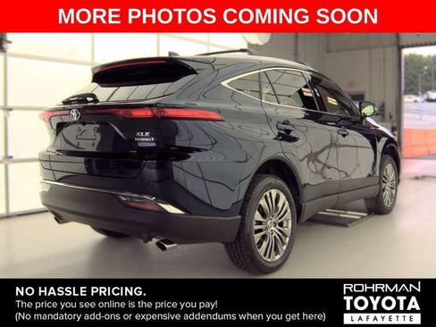 Used 2022 Toyota Venza XLE AWD/4WD image 4