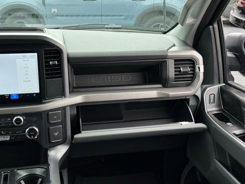 Used 2025 Ford F150 Lightning XLT AWD/4WD image 33