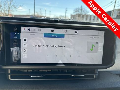 Used 2024 Jeep Wrangler Sport S image 11