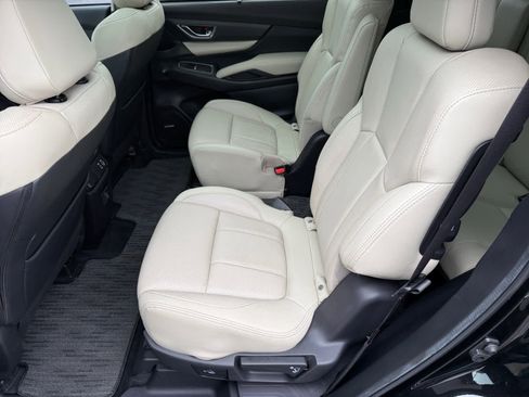 Used 2023 Subaru Ascent Limited w/ Technology Package image 11