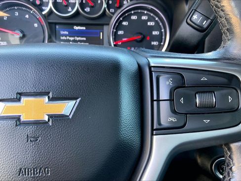 Used 2022 Chevrolet Silverado 2500 LT w/ Convenience Package image 24