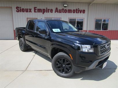 Used 2023 Nissan Frontier SV