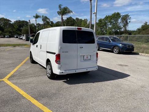 Used 2020 Nissan NV200 SV w/ Back Door Glass Package image 4