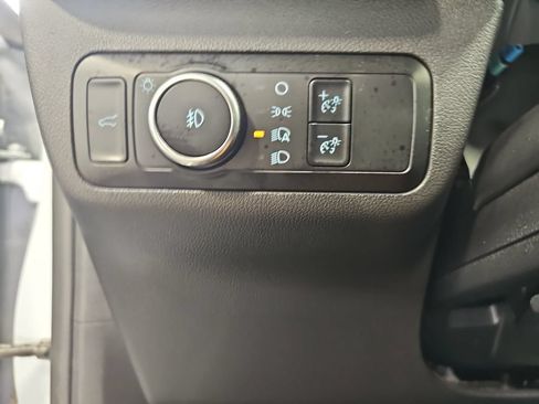 Used 2025 Ford Escape ST-Line Select AWD/4WD image 26