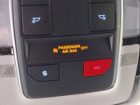 Certified 2023 Hyundai Santa Fe SEL image 32