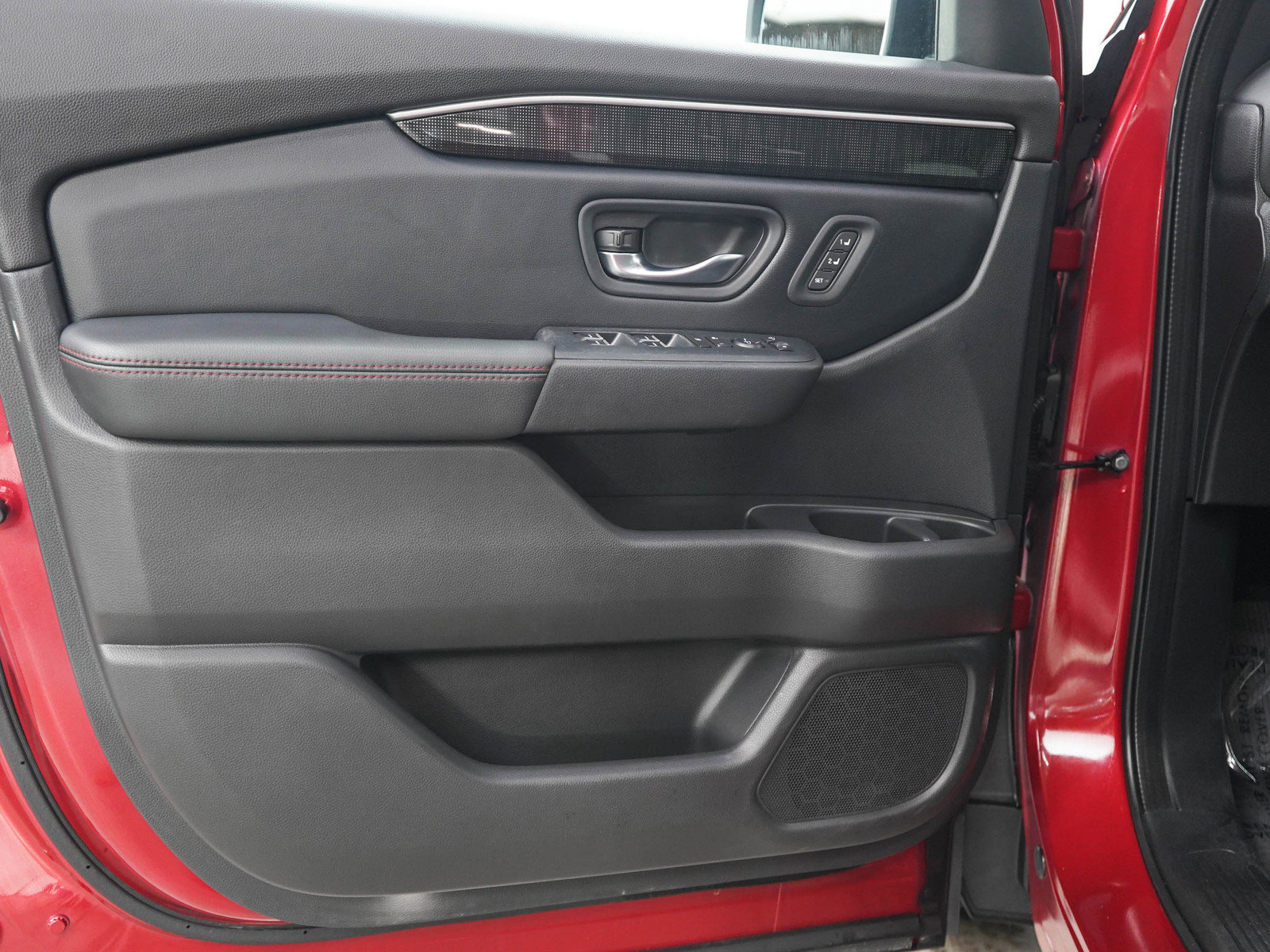 Used 2024 Honda Pilot Elite image 19