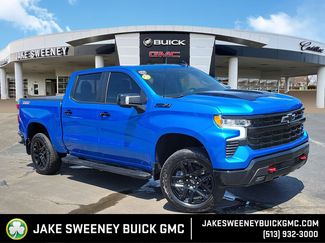 Used 2025 Chevrolet Silverado 1500 LT Trail Boss w/ Convenience Package II AWD/4WD video 1