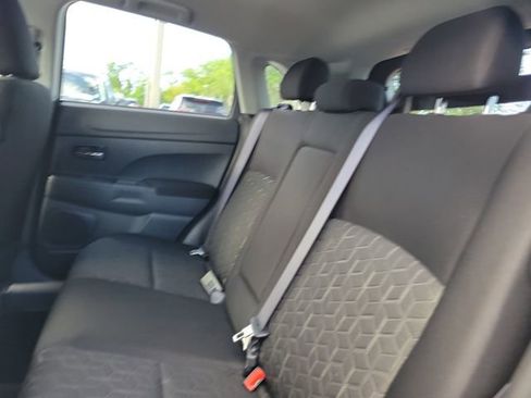 Used 2024 Mitsubishi Outlander Sport AWD image 9