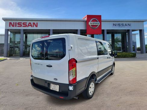 Used 2024 Ford Transit 250 Low Roof w/ Exterior Upgrade Package RWD image 5