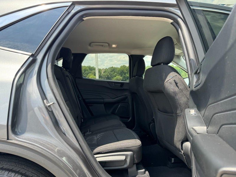Used 2023 Ford Escape Active w/ Tech Pack #1 FWD image 10