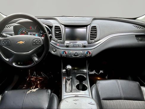 Used 2019 Chevrolet Impala LT image 7