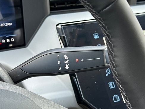New 2027 Chevrolet Bolt LT w/ Comfort Package FWD image 22