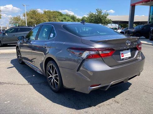 Certified 2024 Toyota Camry SE FWD image 8