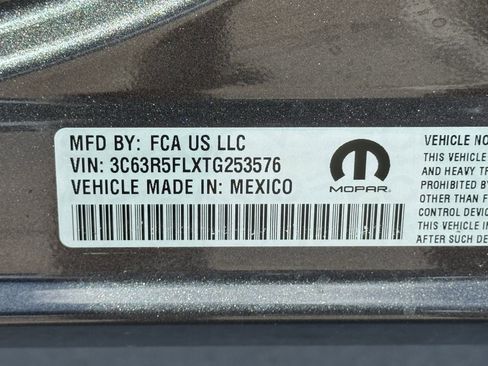 Used 2026 RAM 2500 Laramie AWD/4WD image 33