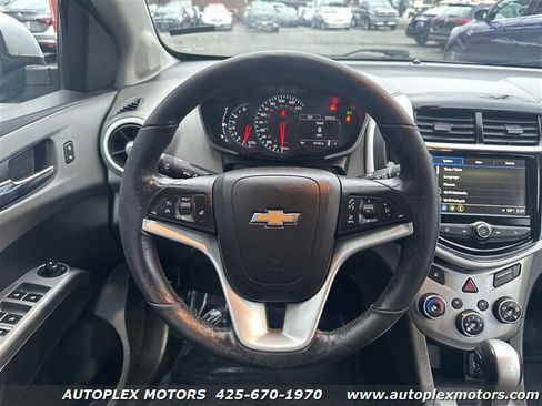 Used 2018 Chevrolet Sonic Premier image 15