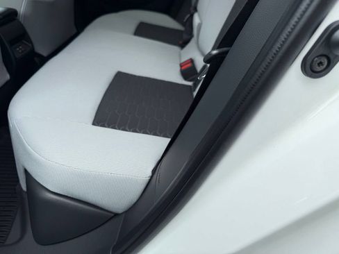 New 2026 Toyota Corolla SE FWD image 31