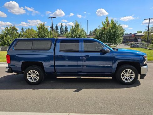 Used 2017 Chevrolet Silverado 1500 LT w/ All Star Edition AWD/4WD image 6