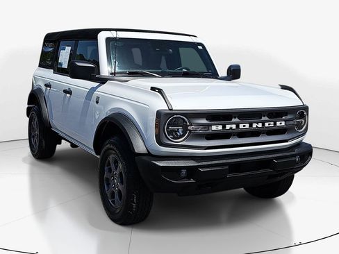 Used 2024 Ford Bronco Big Bend AWD/4WD image 2