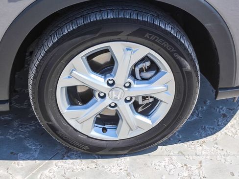 Certified 2024 Honda HR-V LX image 10