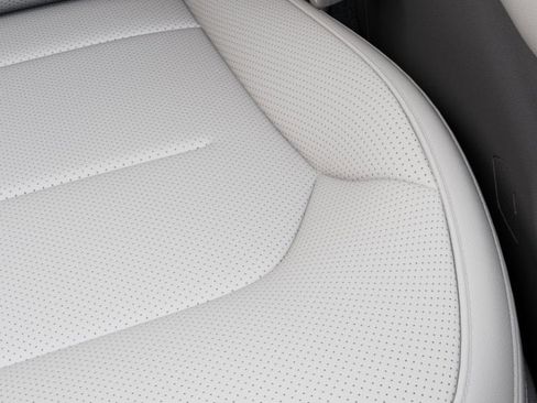 New 2025 Kia EV6 Wind image 24