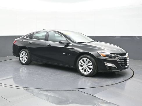 Used 2025 Chevrolet Malibu LT FWD image 12