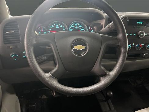 Used 2010 Chevrolet Silverado 2500 W/T image 13