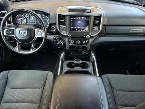 Used 2019 RAM 1500 Big Horn AWD/4WD image 12