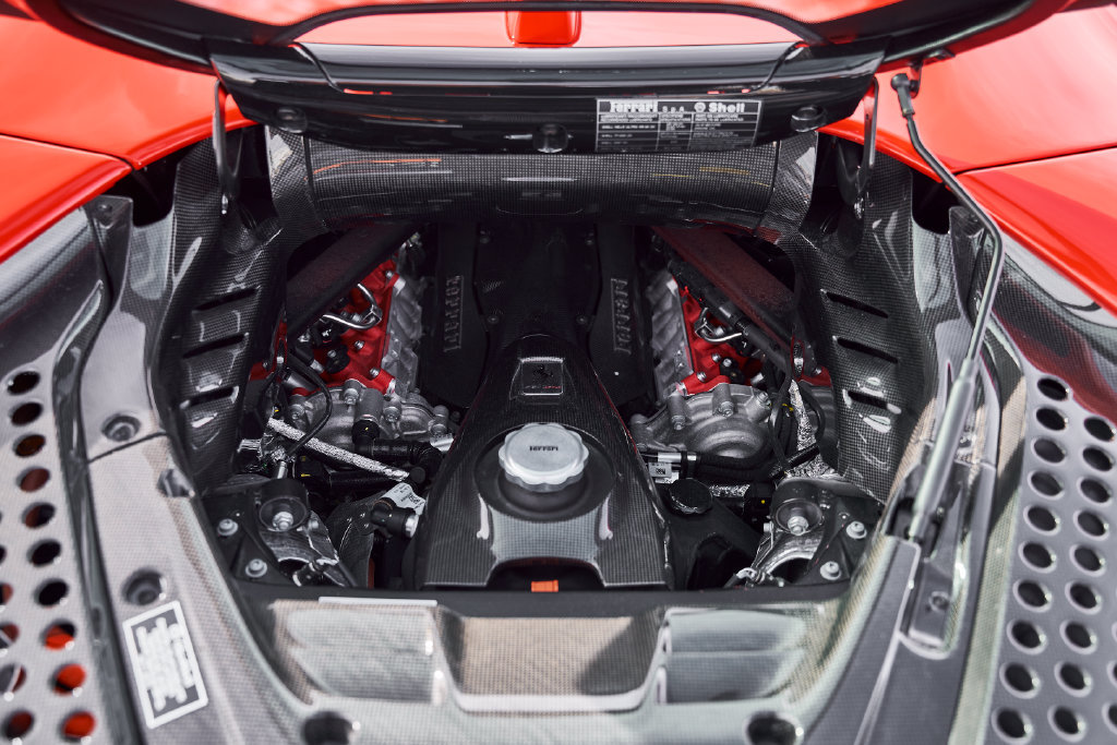 Used 2022 Ferrari SF90 Spider AWD/4WD image 27