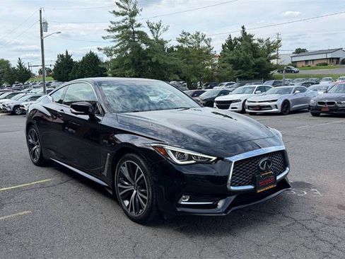 Used 2021 INFINITI Q60 3.0t Luxe w/ Essential Package AWD/4WD image 3