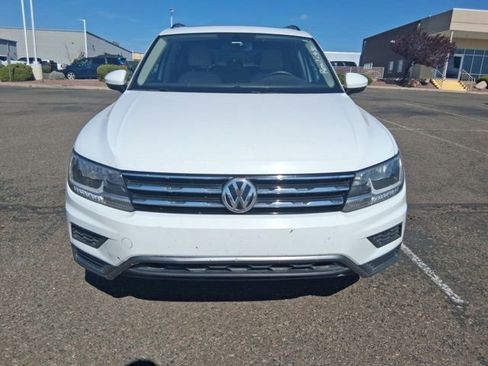 Used 2020 Volkswagen Tiguan SE w/ Panoramic Sunroof Package image 1