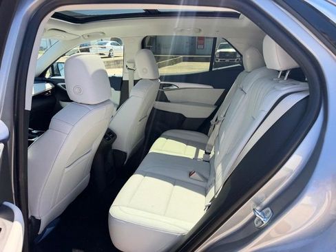 Used 2026 Buick Envision Avenir AWD/4WD image 8