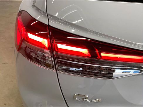 Used 2023 Audi Q4 e-tron Premium Plus w/ Premium Plus image 30