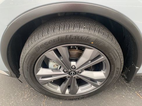 Used 2023 Nissan Murano Platinum w/ Cargo Package FWD image 10
