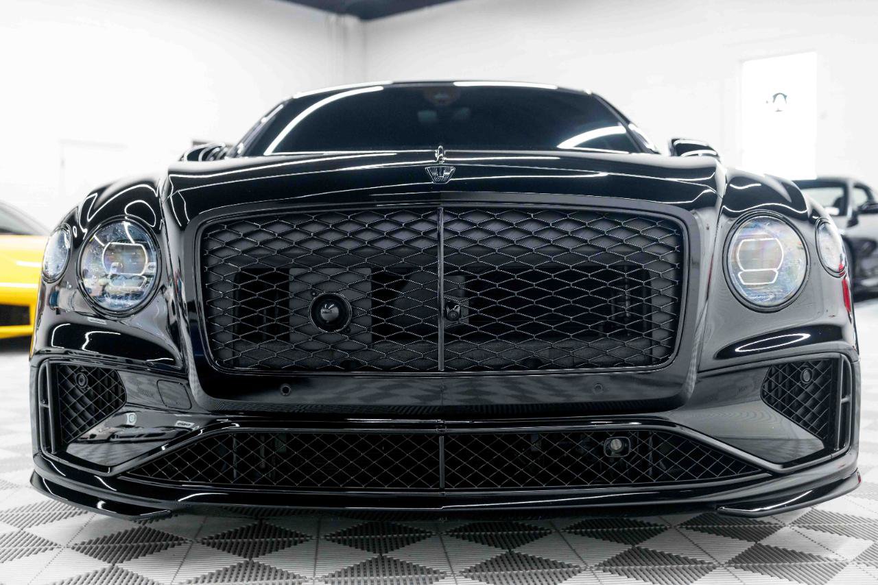 Used 2025 Bentley Flying Spur Plug-In Hybrid AWD/4WD image 4