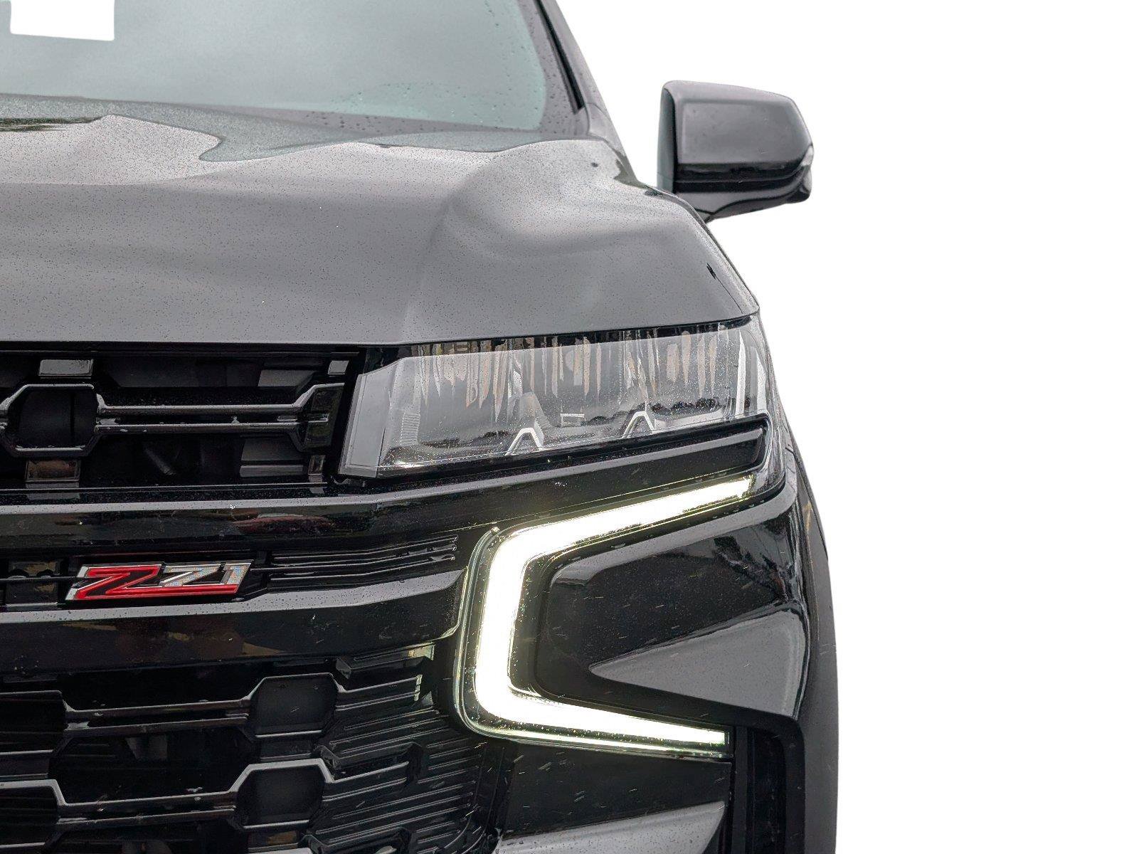 Used 2024 Chevrolet Tahoe Z71 w/ Luxury Package AWD/4WD image 12